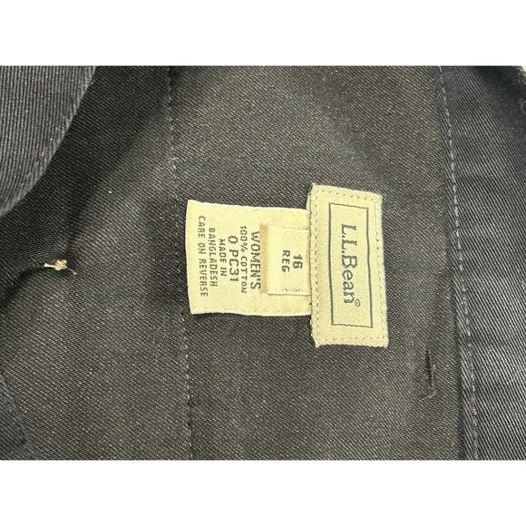 LL Bean Chino Shorts Womens Size 16 W34 Wrinkle Resistant Navy Blue Golf - Picture 6 of 8